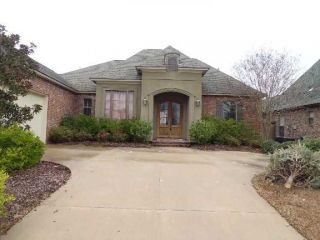 Foreclosed Home - 8848 GLENFIELD DR, 70809