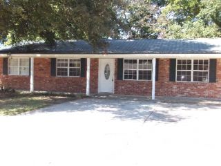 Foreclosed Home - 7212 MEADOW PARK AVE, 70810