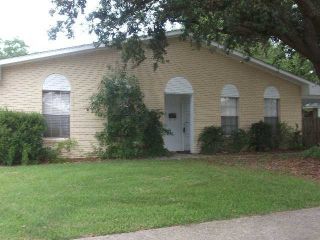 Foreclosed Home - 4667 SOUTHPARK DR, 70816