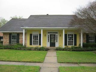 Foreclosed Home - 15814 WOODWICK AVE, 70816