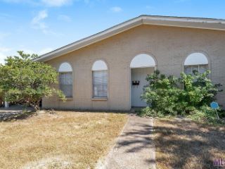 Foreclosed Home - 4633 SOUTHPARK DR, 70816