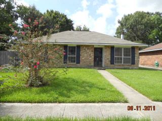 Foreclosed Home - 16612 MOREL AVE, 70817