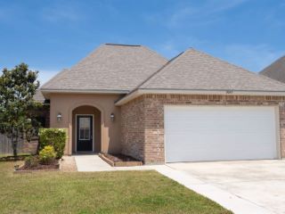 Foreclosed Home - 9045 FALLING OAK DR, 70817