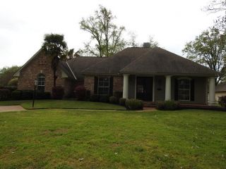 Foreclosed Home - 5020 Sweetwater Dr, 71006