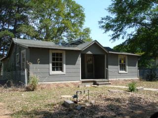Foreclosed Home - 1106 N CARSON ST, 71082