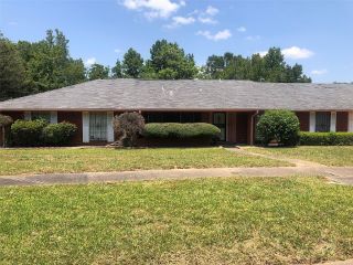 Foreclosed Home - 109 HOLCOMB DR, 71103