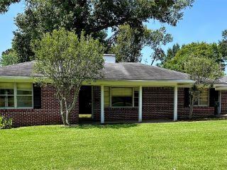 Foreclosed Home - 209 WILDER PL, 71104
