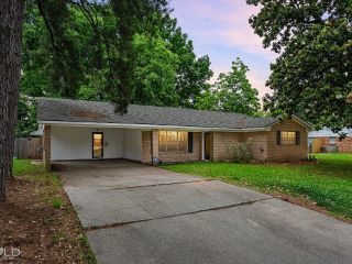 Foreclosed Home - 7529 UNIVERSITY DR, 71105