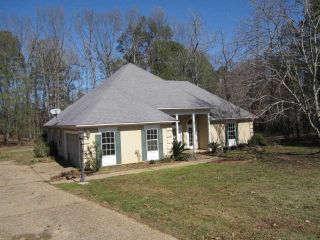 Foreclosed Home - 6112 SHADOW WOOD DR, 71107
