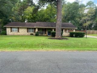 Foreclosed Home - 740 IRVING BLUFF RD, 71107