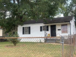 Foreclosed Home - 2617 WAGGONER AVE, 71108