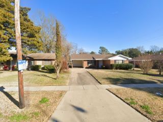 Foreclosed Home - 4613 ALTON ST, 71109