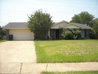 Foreclosed Home - 421 PLAZA CIR, 71111