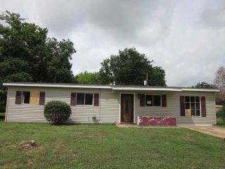Foreclosed Home - 1211 MEADOWVIEW DR, 71111