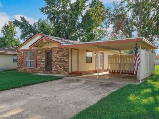 Foreclosed Home - 4806 GENERAL BRAGG DR, 71112