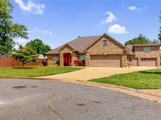 Foreclosed Home - 6225 TRIBUTARY CT, 71112