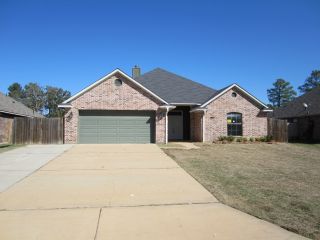 Foreclosed Home - 7651 KEMPTON PARK DR, 71129