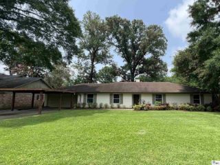 Foreclosed Home - 2102 MAYWOOD DR, 71201