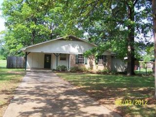 Foreclosed Home - 10601 OAK DR, 71220