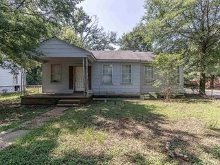 Foreclosed Home - 102 CALVIN AVE, 71270