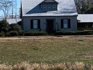 Foreclosed Home - 300 S LINCOLN ST, 71282