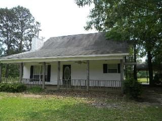 Foreclosed Home - 800 LINE RD, 71292