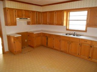 Foreclosed Home - 215 MILLER ST, 71292