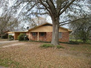 Foreclosed Home - 2802 EARLE DR, 71295
