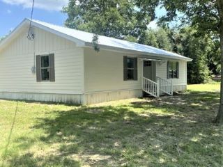 Foreclosed Home - 720 EAGLE RD, 71373