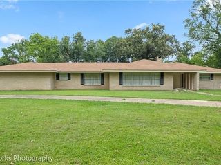 Foreclosed Home - 6550 HIGHWAY 1, 71409
