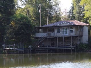 Foreclosed Home - 152 PUCKETT BEND RD, 71418