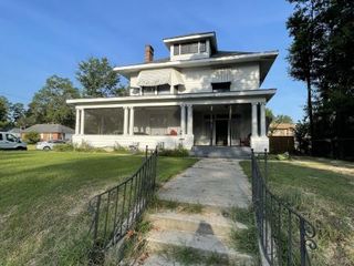 Foreclosed Home - 1810 S CHERRY ST, 71601