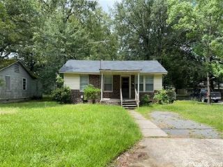 Foreclosed Home - List 100384054