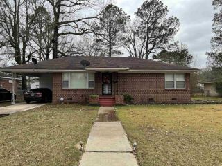 Foreclosed Home - 1900 W 32ND AVE, 71603