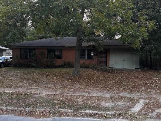 Foreclosed Home - 2602 SHADY GRV, 71603