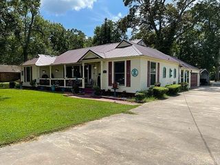 Foreclosed Home - 106 HIGHWAY 65 S, 71639