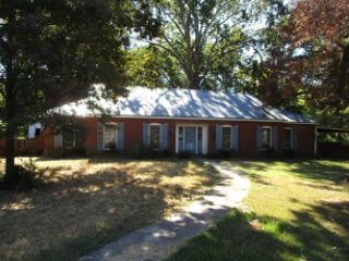 Foreclosed Home - 404 W JACKSON ST, 71643