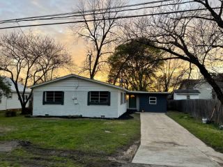 Foreclosed Home - 504 FULLERTON ST, 71671