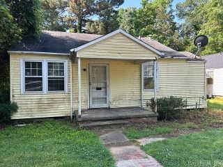 Foreclosed Home - 911 FRANKLIN ST, 71701