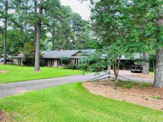 Foreclosed Home - 1490 COUNTRY CLUB RD, 71701