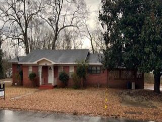 Foreclosed Home - 201 W BEECH ST, 71749