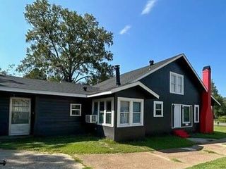 Foreclosed Home - 1103 PERSHING HWY, 71762