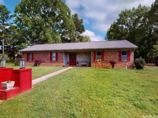 Foreclosed Home - 412 LITTLE RIVER 12, 71836