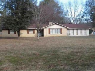 Foreclosed Home - 930 E 3RD AVE, 71836