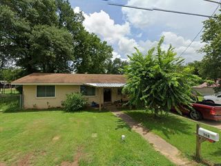 Foreclosed Home - 308 MILLWEE ST, 71842