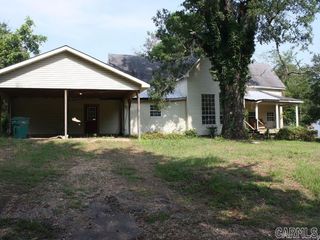 Foreclosed Home - 605 W SHEPHERD ST, 71852