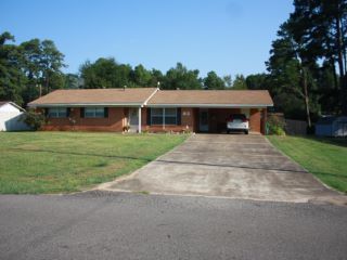 Foreclosed Home - 812 W SYPERT ST, 71852