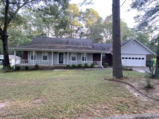 Foreclosed Home - 1407 HOLLY ST, 71852