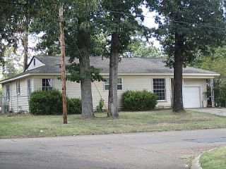 Foreclosed Home - 324 E 24TH ST, 71854