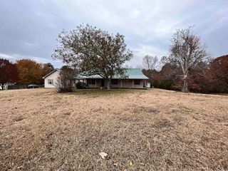 Foreclosed Home - 411 RED HILL RD, 71923